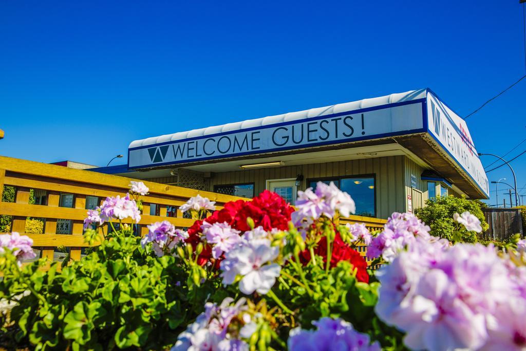 Westward Inn & Suites Лангли Екстериор снимка