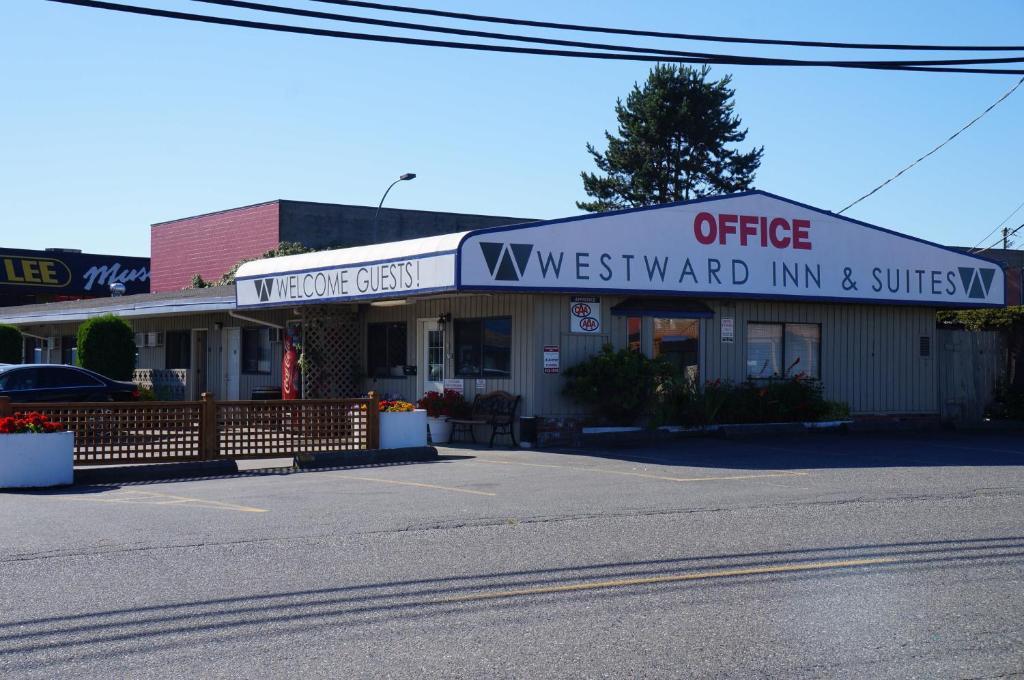 Westward Inn & Suites Лангли Екстериор снимка